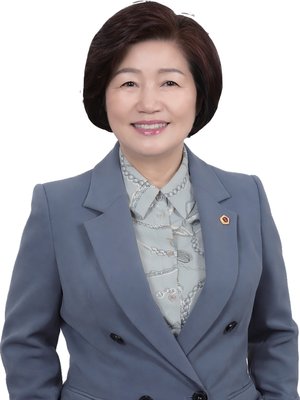 김동희