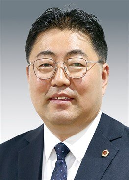 김진명