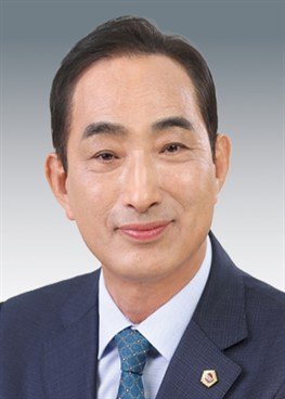 김창식