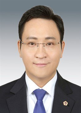 변재석