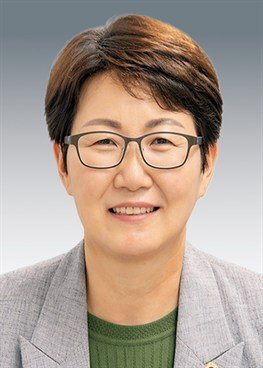 성복임