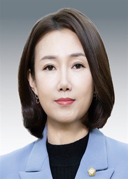 최수연