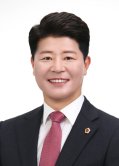 박호균