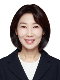 김은명 사진