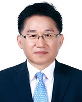 최충진 사진