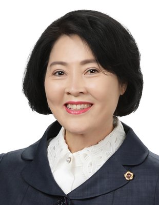 윤명희