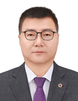 최동익