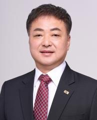 심우성