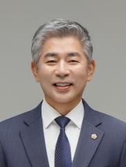 조철기