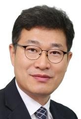 진성범 사진