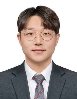 정희성