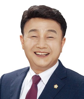 조현신