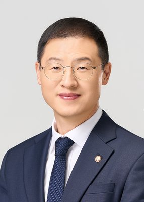 김상욱 사진