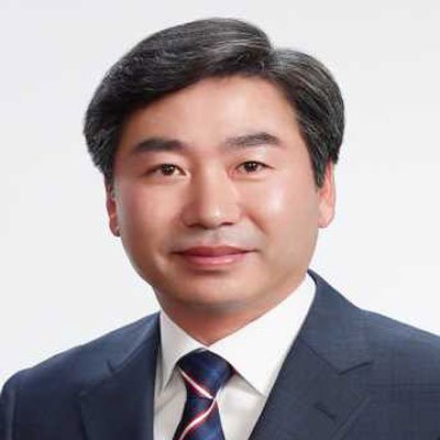 김영욱