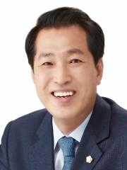김창규