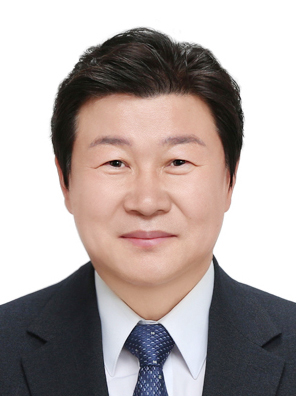 김진석
