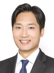 신민욱