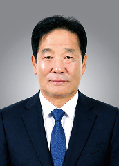 박천웅