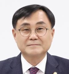 박일