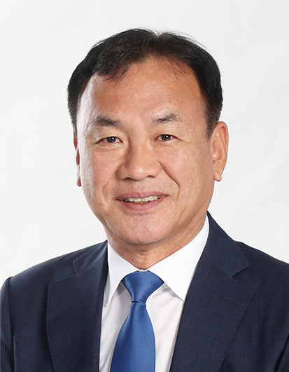 김민완