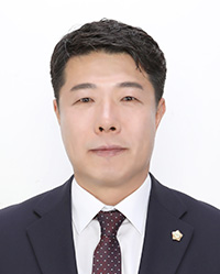 김호