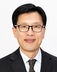 민경삼