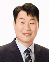 성동현