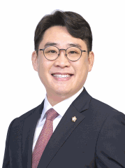 최민국 사진