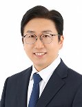 김태현 사진