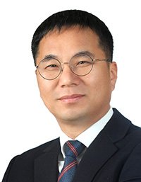 문선웅 사진