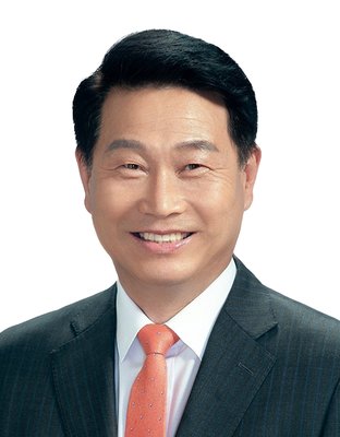이진삼