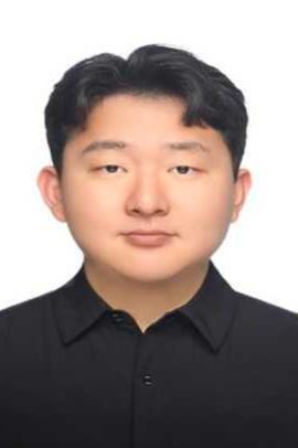 김동욱