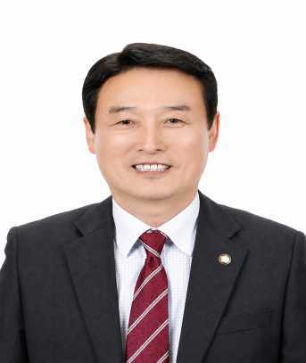 박진섭