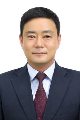 박웅