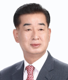최건