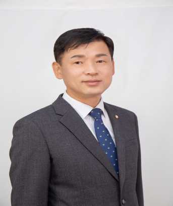 정순욱
