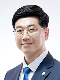 김동헌