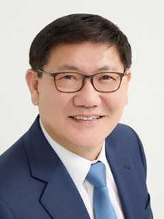 조우영