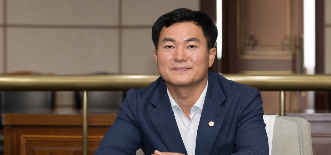 지해춘 사진