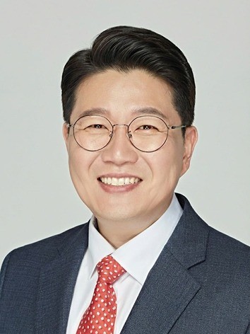 최준구