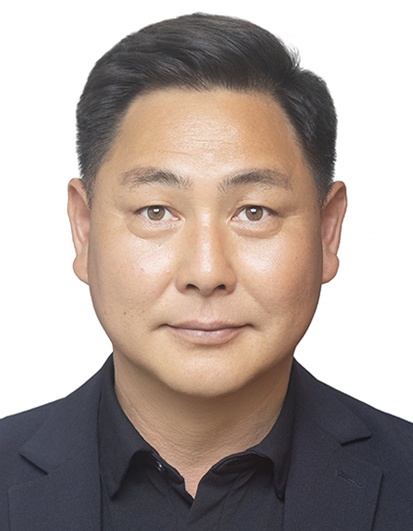 한윤섭
