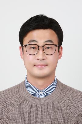 안정근