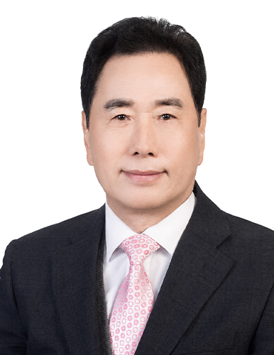 강흥식 사진