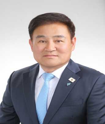 김재우