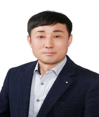 김삼중 사진