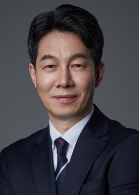 윤건영 사진