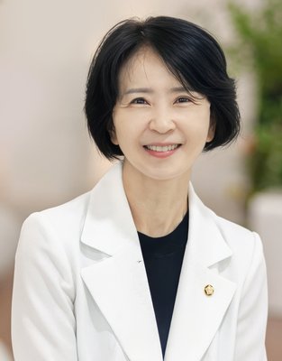최수진 사진