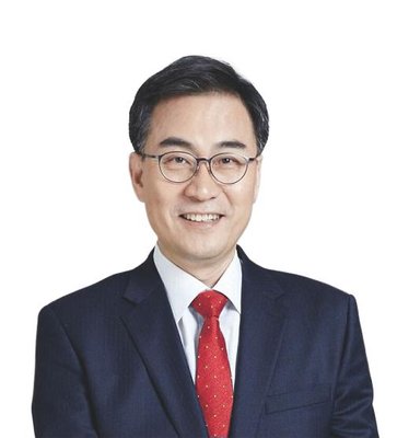 최형두 사진